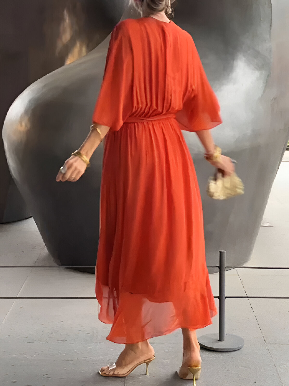 MARGERY | ELEGANCKA SZYFONOWA SUKIENKA MIDI Z DEKOLTEM V