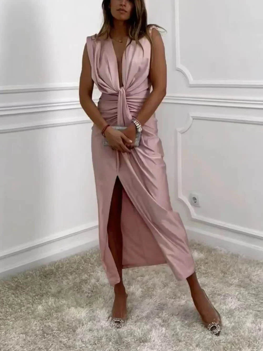 HALINA | ELEGANCKA SUKIENKA MIDI Z ROZCIĘCIEM I DRAPOWANIAMI