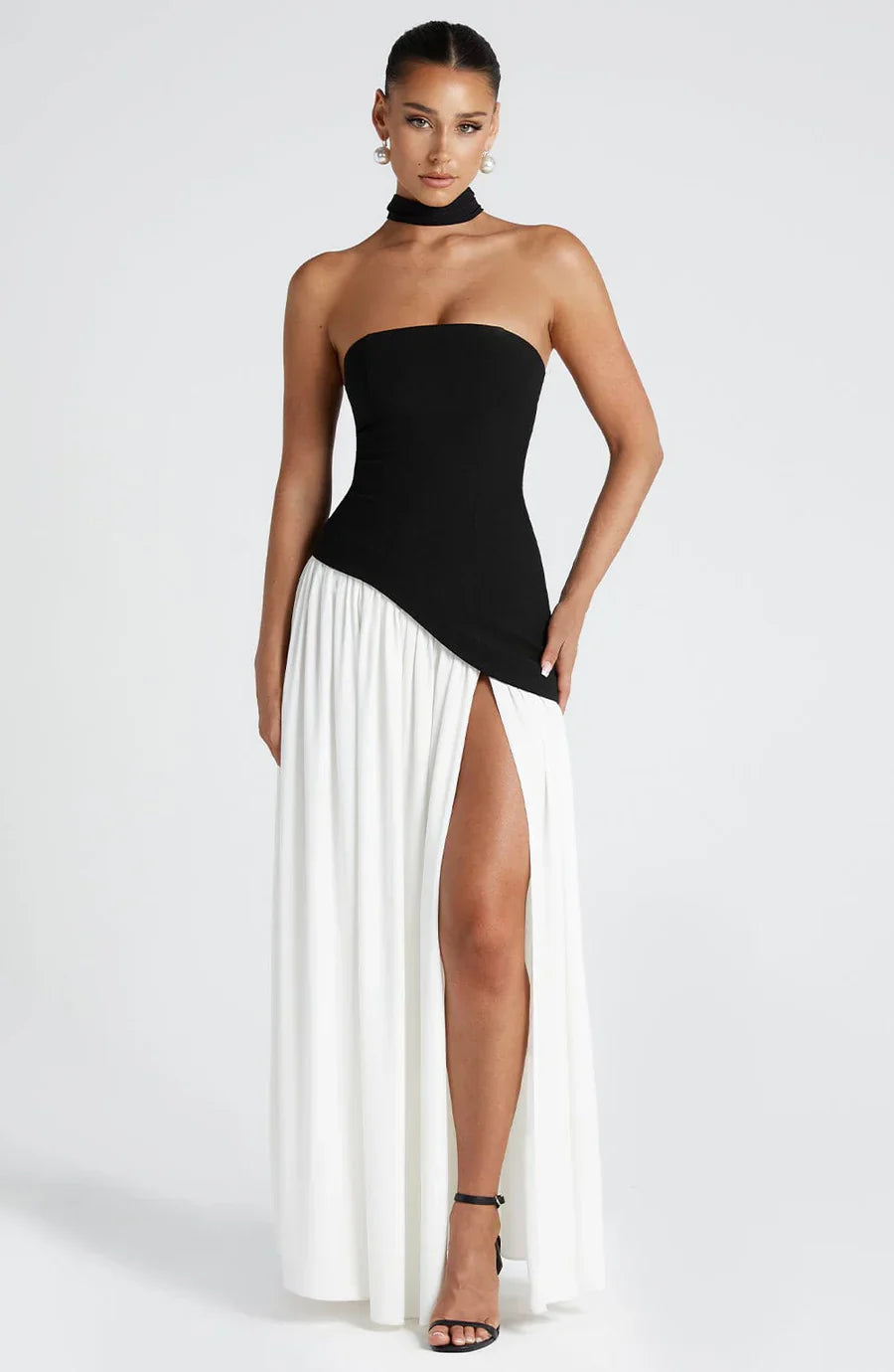 ZOEY | ELEGANCKA SUKIENKA MAXI Z ROZCIĘCIEM