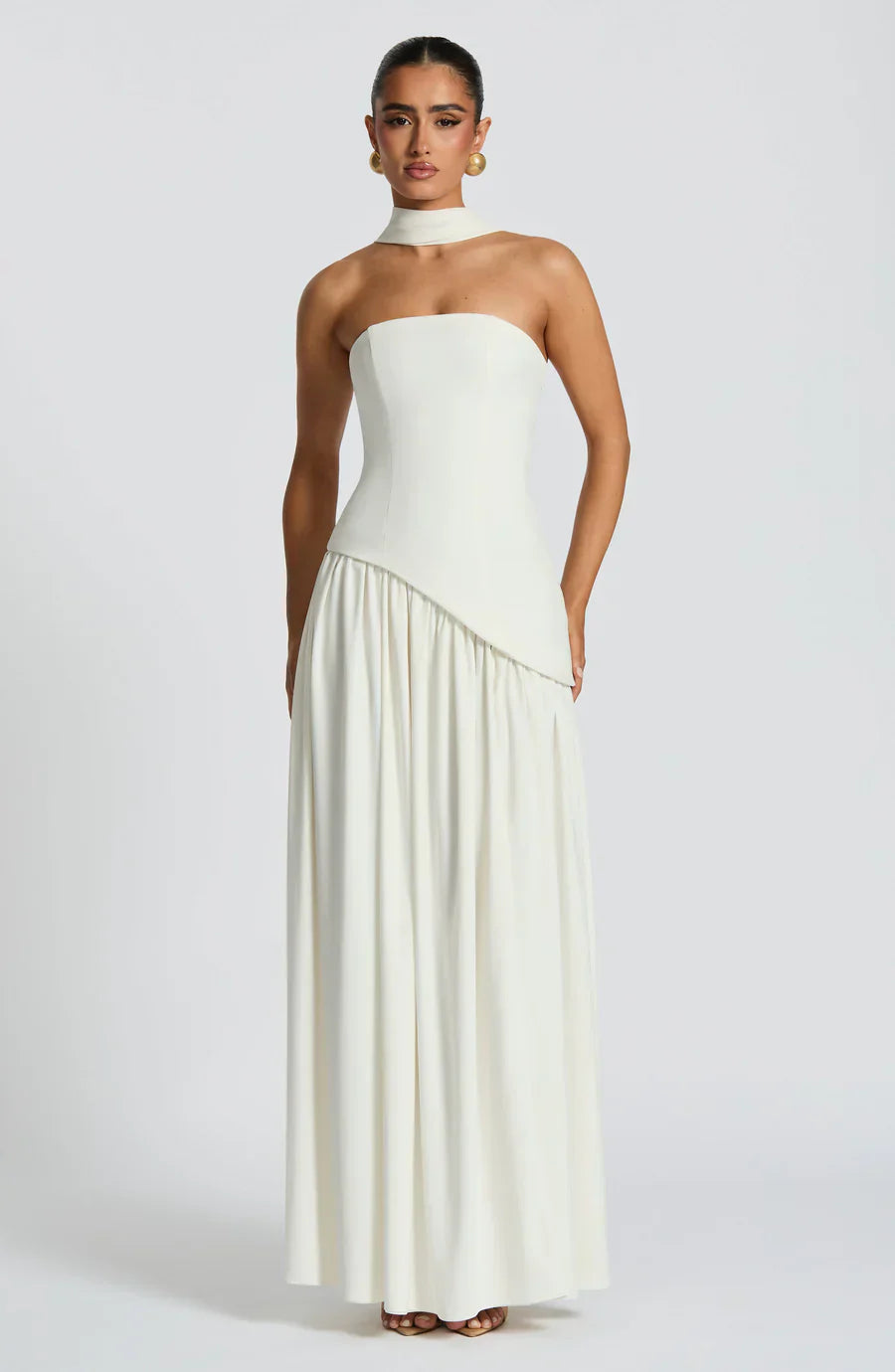 ZOEY | ELEGANCKA SUKIENKA MAXI Z ROZCIĘCIEM